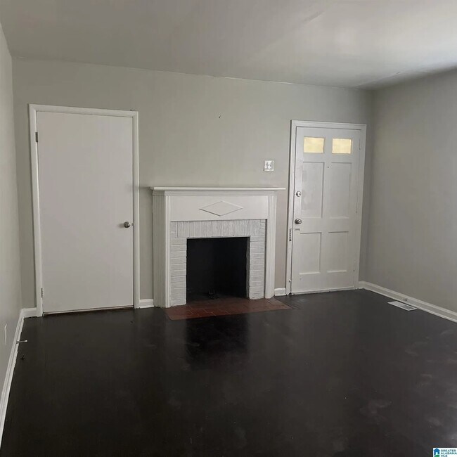 Foto del edificio - 4920 Ave I