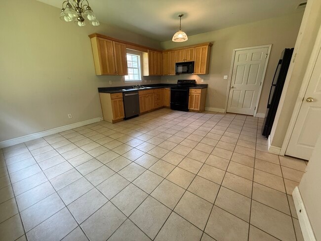 Foto del edificio - 236 Fairview Cir