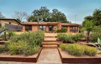 Building Photo - 2300 Rebel Rd