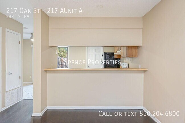 Foto del edificio - 217 Oak St SE