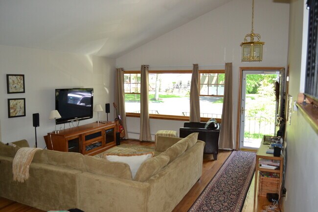 Foto del edificio - 129 Beech St