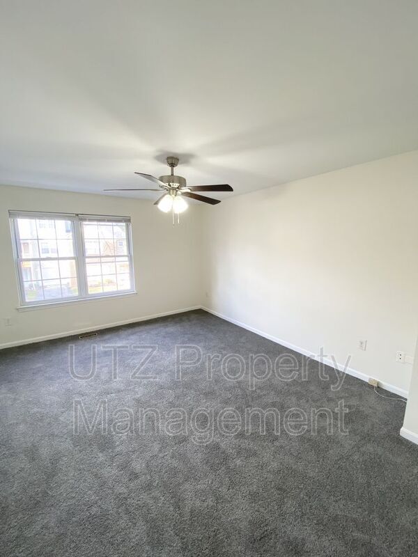Building Photo - 8711 Gilly Way