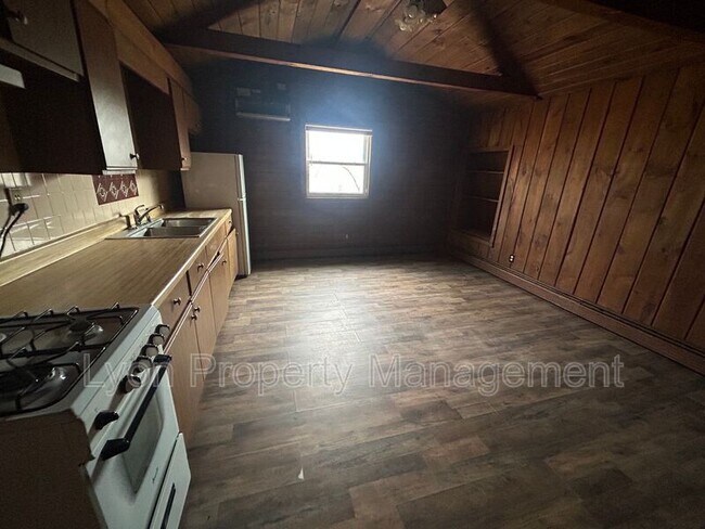 Foto del edificio - 12 Oil Mill Ln