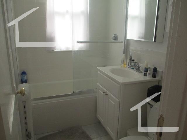 Building Photo - 33 Egremont Rd