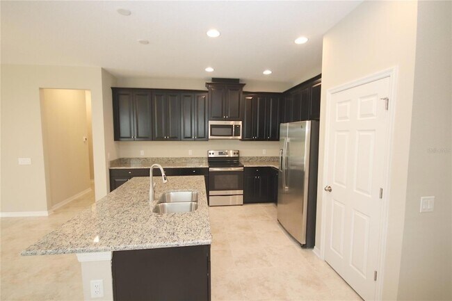 Foto del edificio - 11415 Acacia Grove Ln