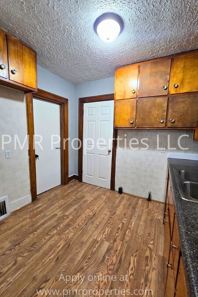 Foto del edificio - 2723 S 7th St