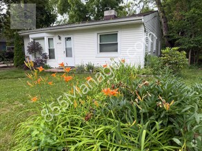 Building Photo - 4020 Lanette Dr