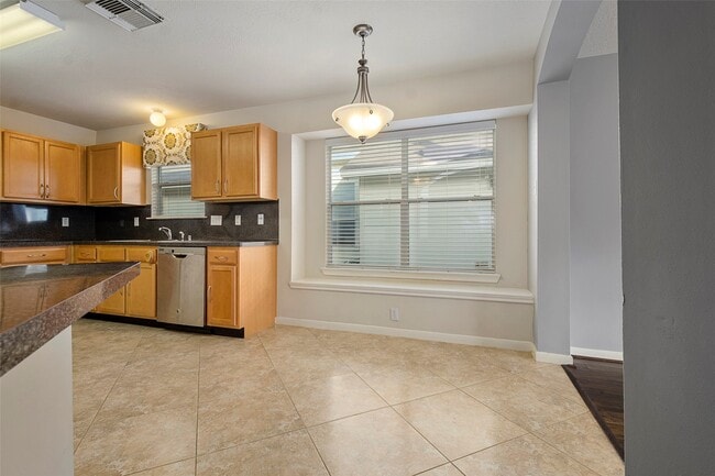 Foto del edificio - 15423 Brock Creek Way