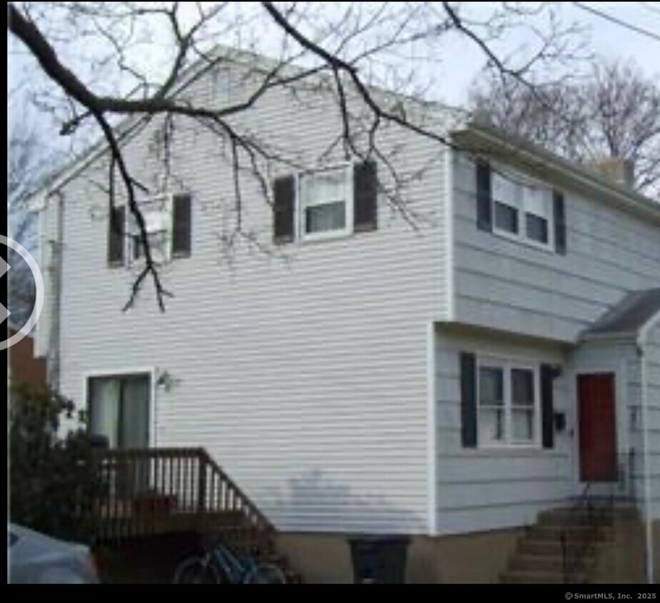Primary Photo - 258 Ruane St
