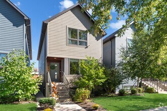 Building Photo - 3817 N Christiana Ave
