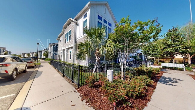 Building Photo - 11480 Gully Ct