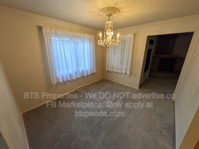Building Photo - 3224 W Westport Rd