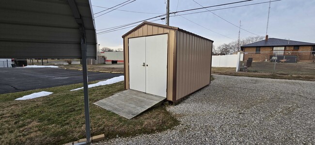 Foto del edificio - 107 N 2nd Ave