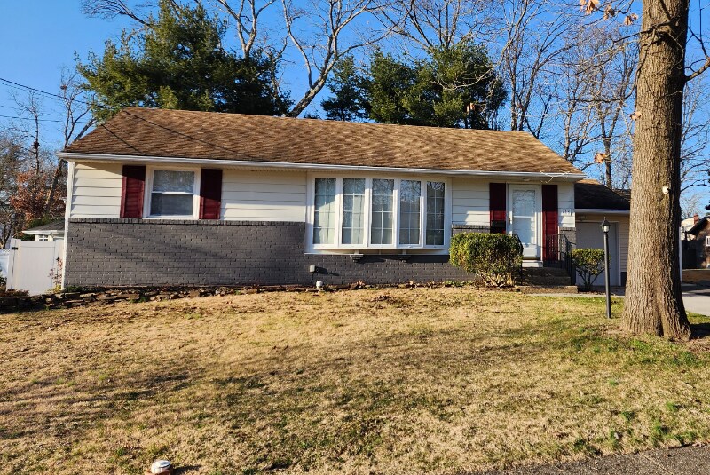 Foto principal - 418 S Cummings Ave