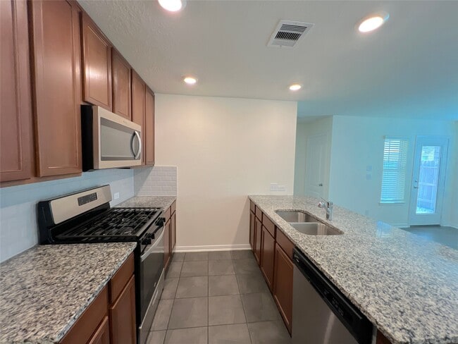 Building Photo - 7111 Escondido Dr