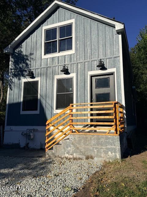 Foto del edificio - 761 Pawling Ave