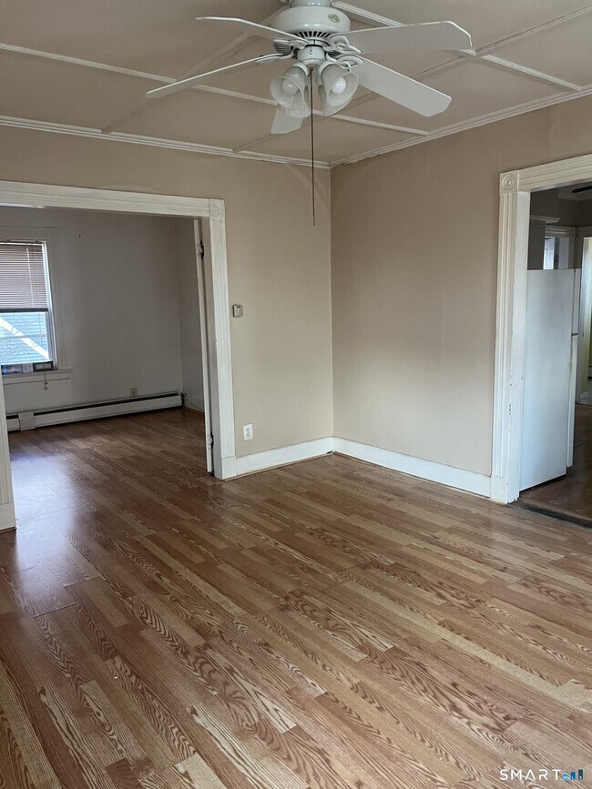 Foto del edificio - 128 S Whittlesey Ave