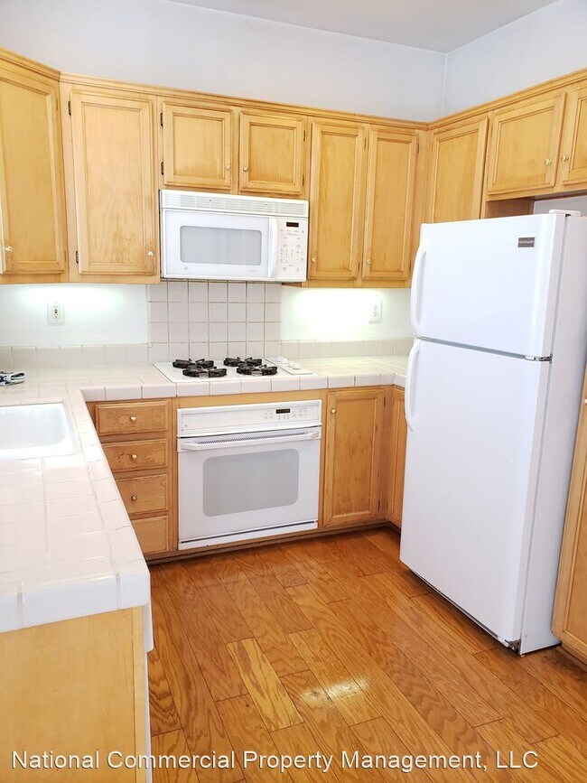 Building Photo - 3 br, 2.5 bath House - 839 Cane Palm Court