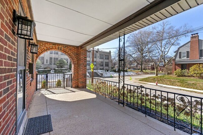 Foto del edificio - 431 Bucknell St