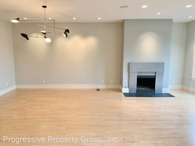 Foto del edificio - 3 br, 2.5 bath House - 19 Carmel Street