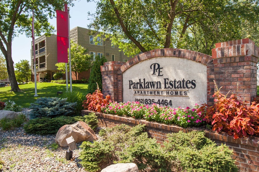 Parklawn Estates Rentals Edina, MN