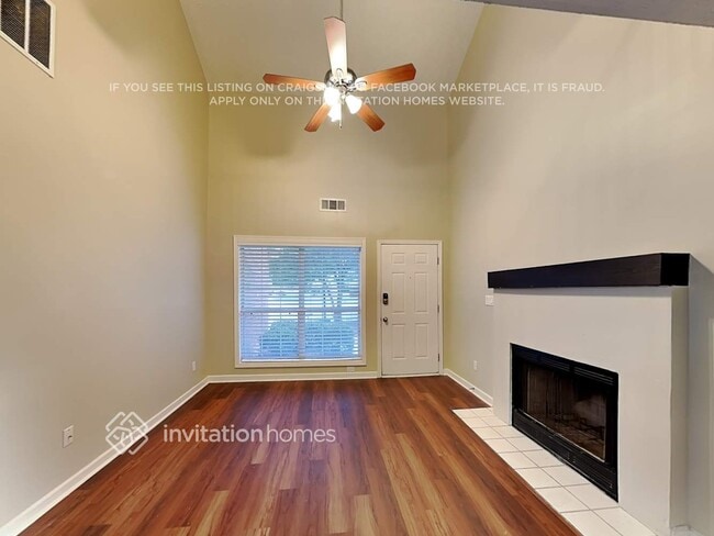 Building Photo - 740 Avening Ct