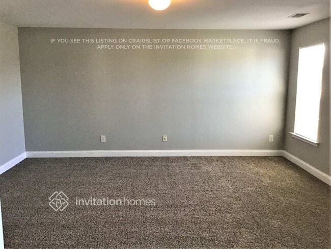 Foto del edificio - 407 Mooseberry Ln