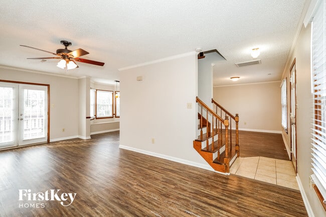 Building Photo - 11406 Red Hickory Ln
