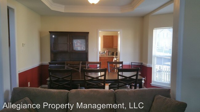 Building Photo - 3908 Morton Dr