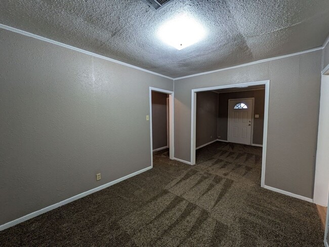 Building Photo - 3100 30th St