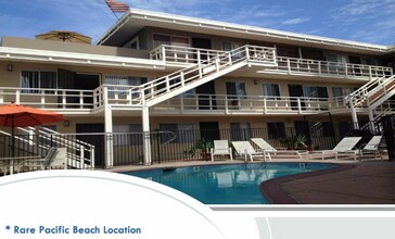 Building Photo - 930 Thomas Ave