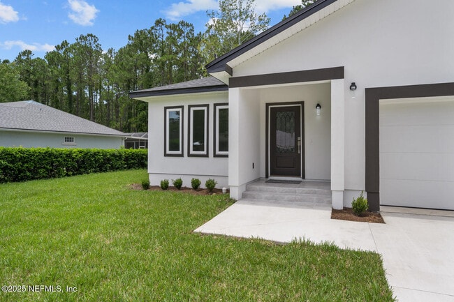 Building Photo - 213 Deportivo Dr