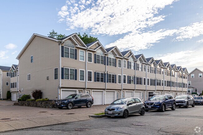 33-51 Edad St total - Fieldstone Crossing