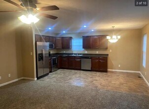 Building Photo - 3218 Putnam St