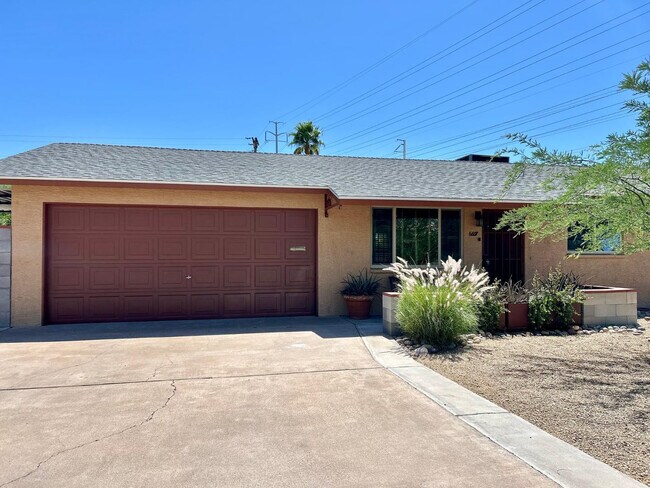 Foto del edificio - 6607 E Sheridan St