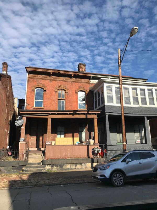 65 15th St Unit 2, Wheeling, WV 26003 Room for Rent in Wheeling, WV