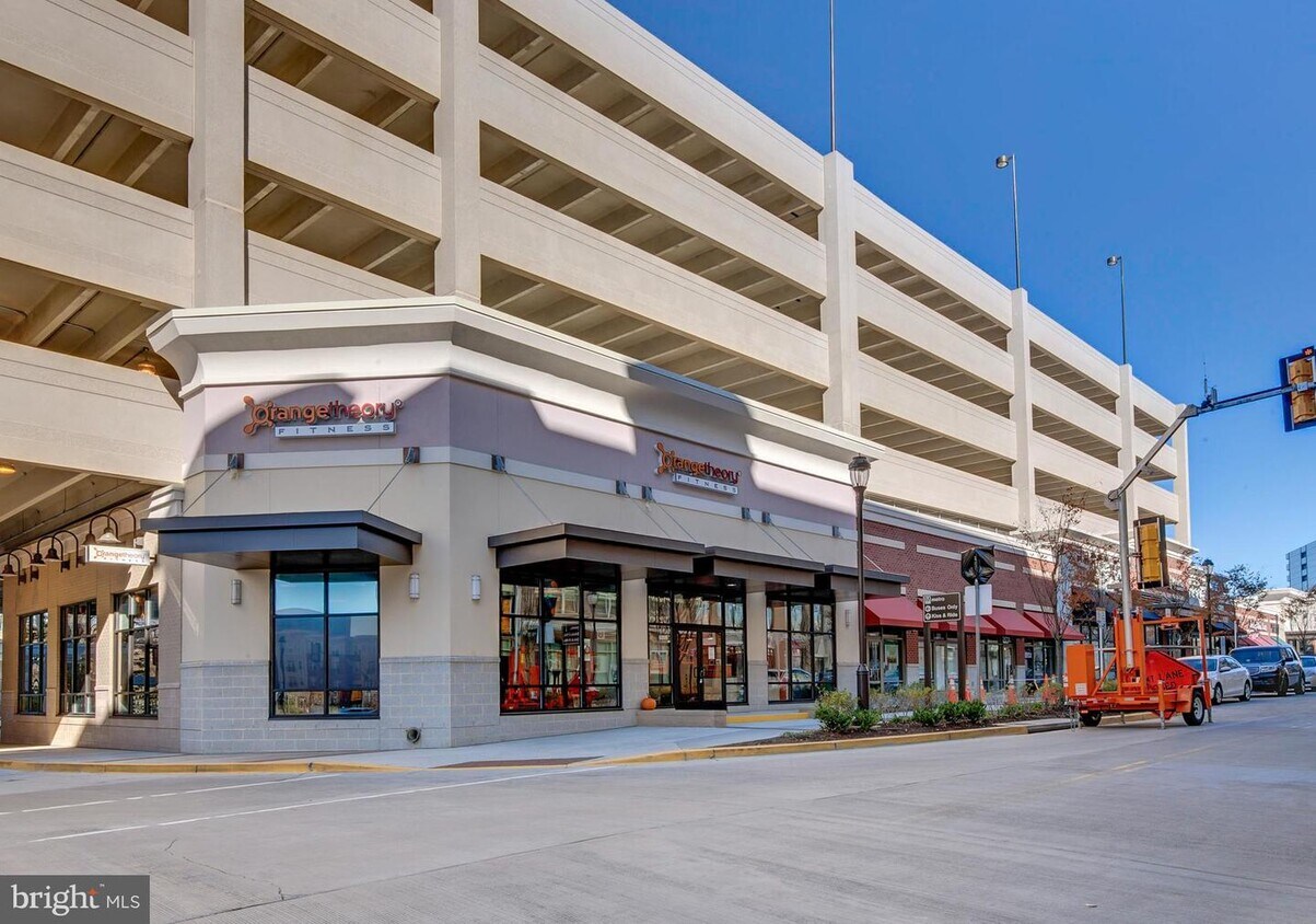 2726 Gallows Rd Unit 1117, Vienna, VA 22180 Condo for Rent in Vienna