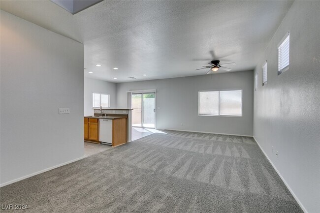 Building Photo - 3761 Stowe Creek Ave