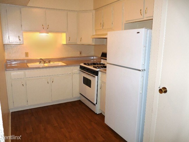 Foto del edificio - 1414 S 107th E Ave