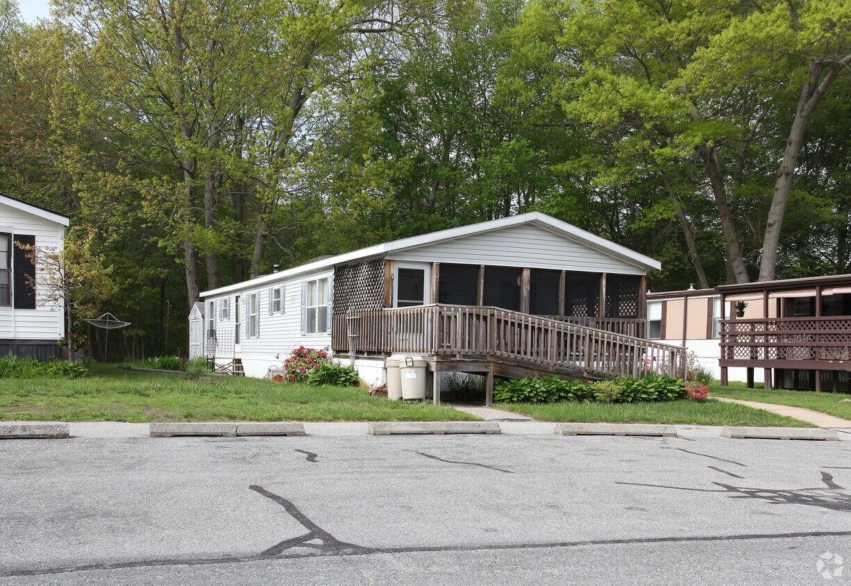 Building Photo - 91 Buddington Rd