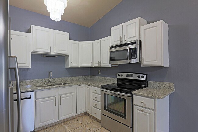 Foto del edificio - Duplex Cape Coral 3818