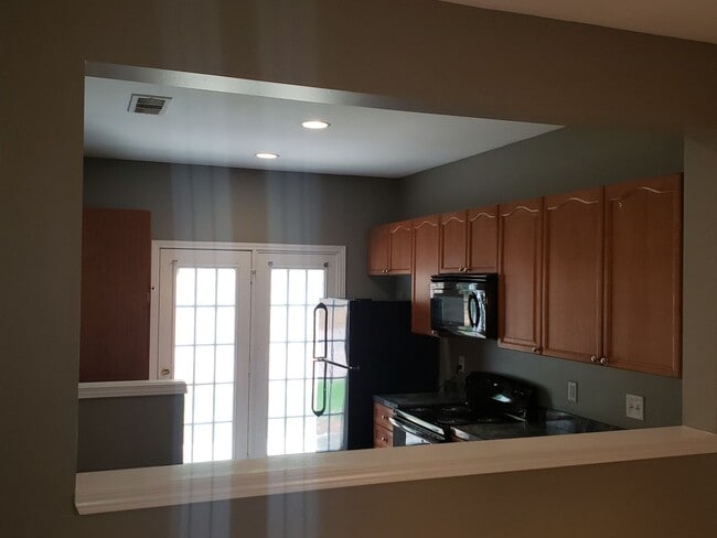 Building Photo - 2125 Goldwaite Ct NW