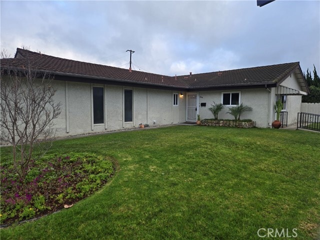 Building Photo - 6604 Dillman St