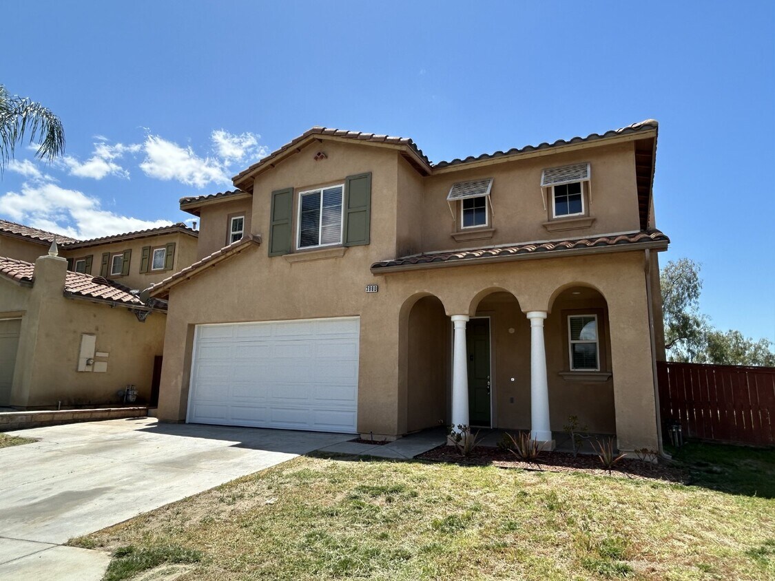 Primary Photo - Great Avalon 3Bd with a View