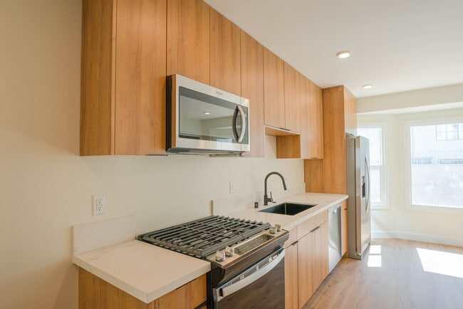 Foto del edificio - 1036 Westmoreland Ave
