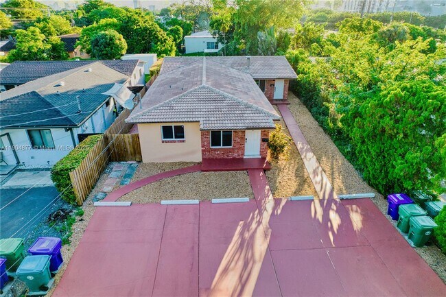 Foto del edificio - 2931 SW 39th Ave