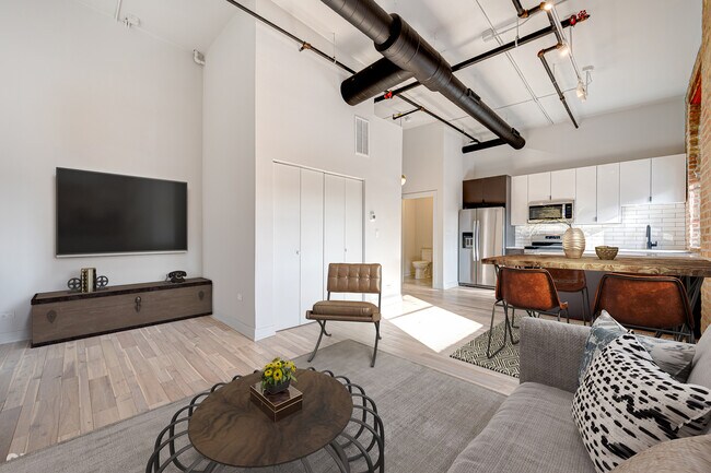 Foto del edificio - 213 N Racine Ave