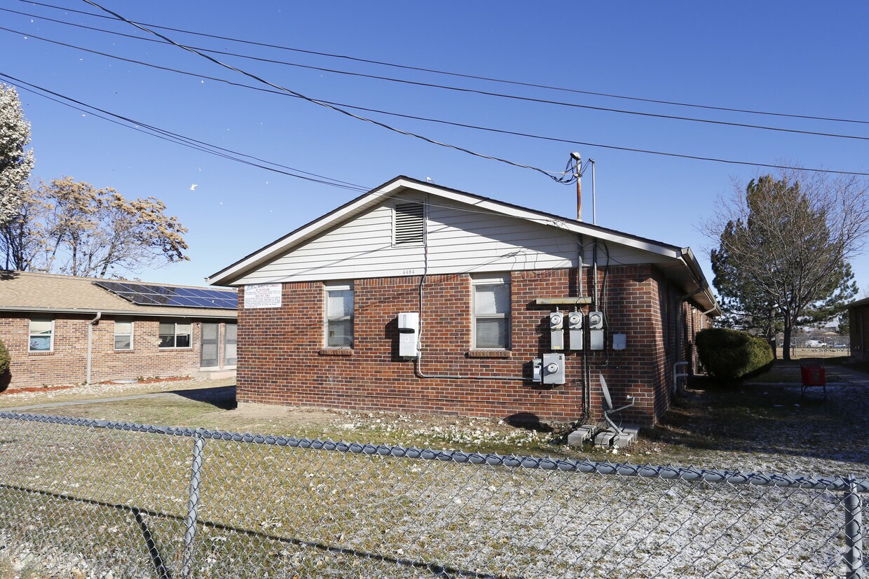 Building Photo - 4490 Pecos St