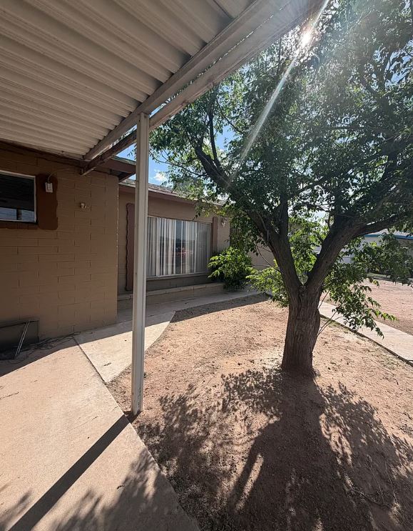 Foto del edificio - 909 W Milton St