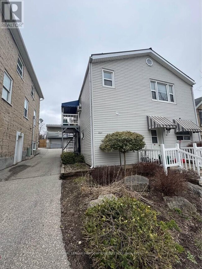 Photo du bâtiment - 3C - 277-233 GEDDES STREET